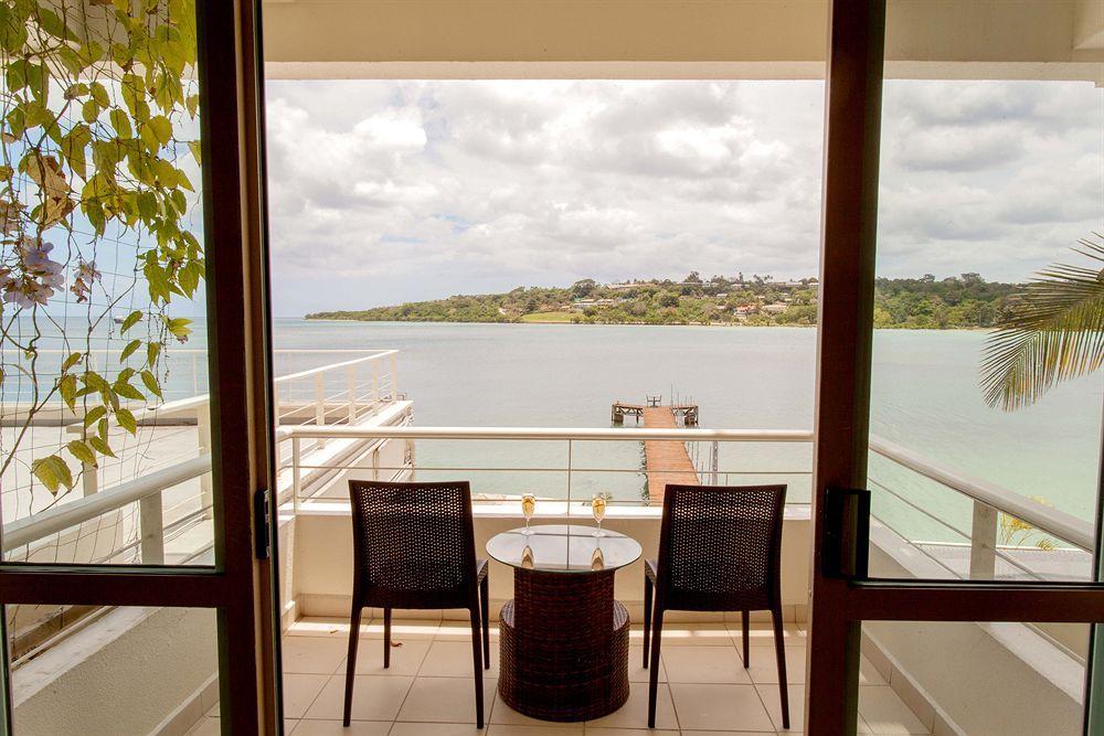 Chantillys On The Bay Port Vila Esterno foto